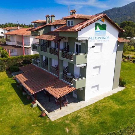 Alexandros Hotel Apartments Vourvourou Extérieur photo