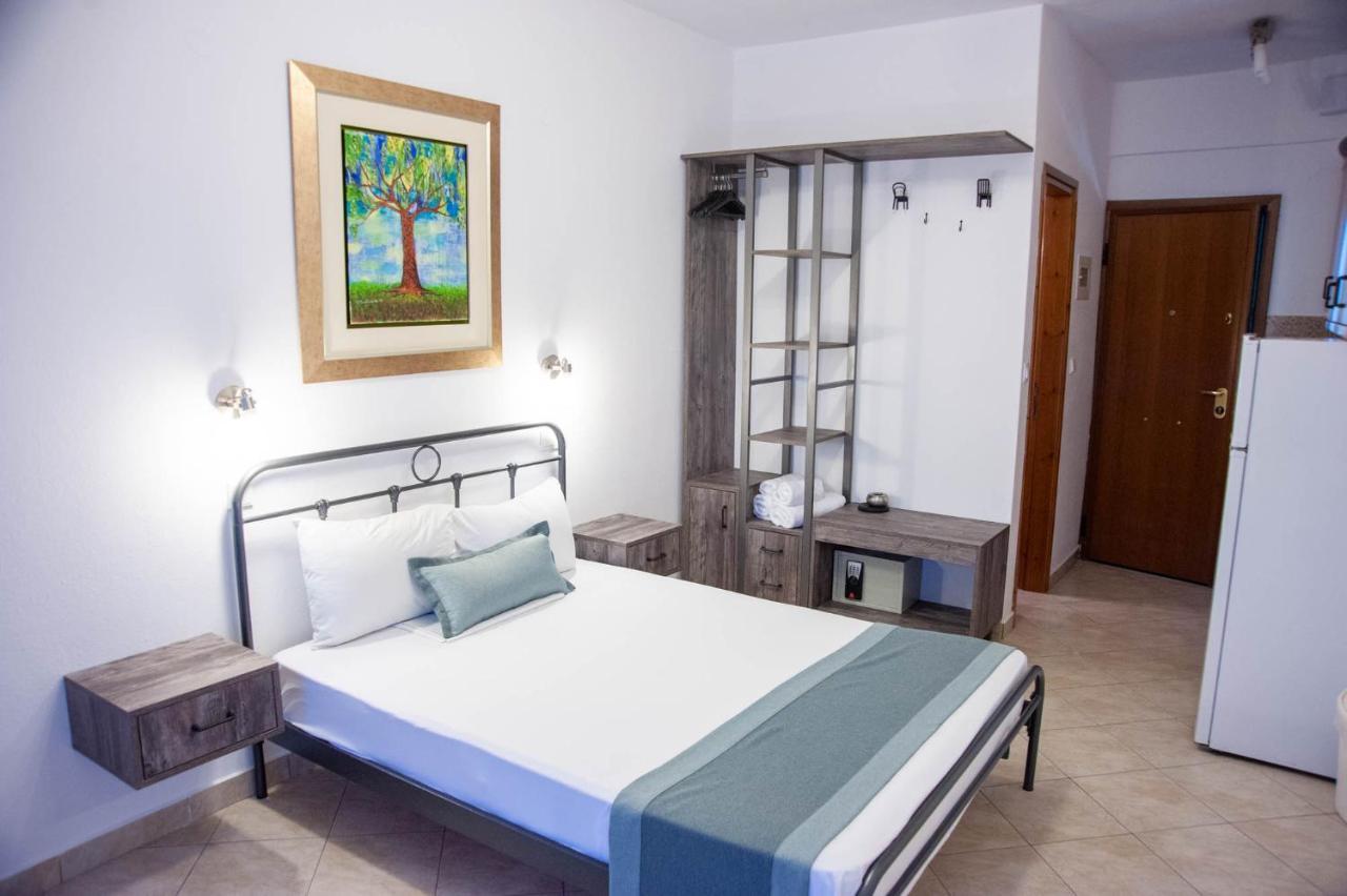 Alexandros Hotel Apartments Vourvourou Extérieur photo
