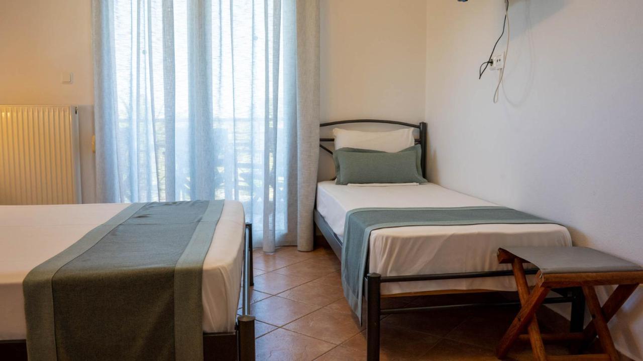 Alexandros Hotel Apartments Vourvourou Extérieur photo