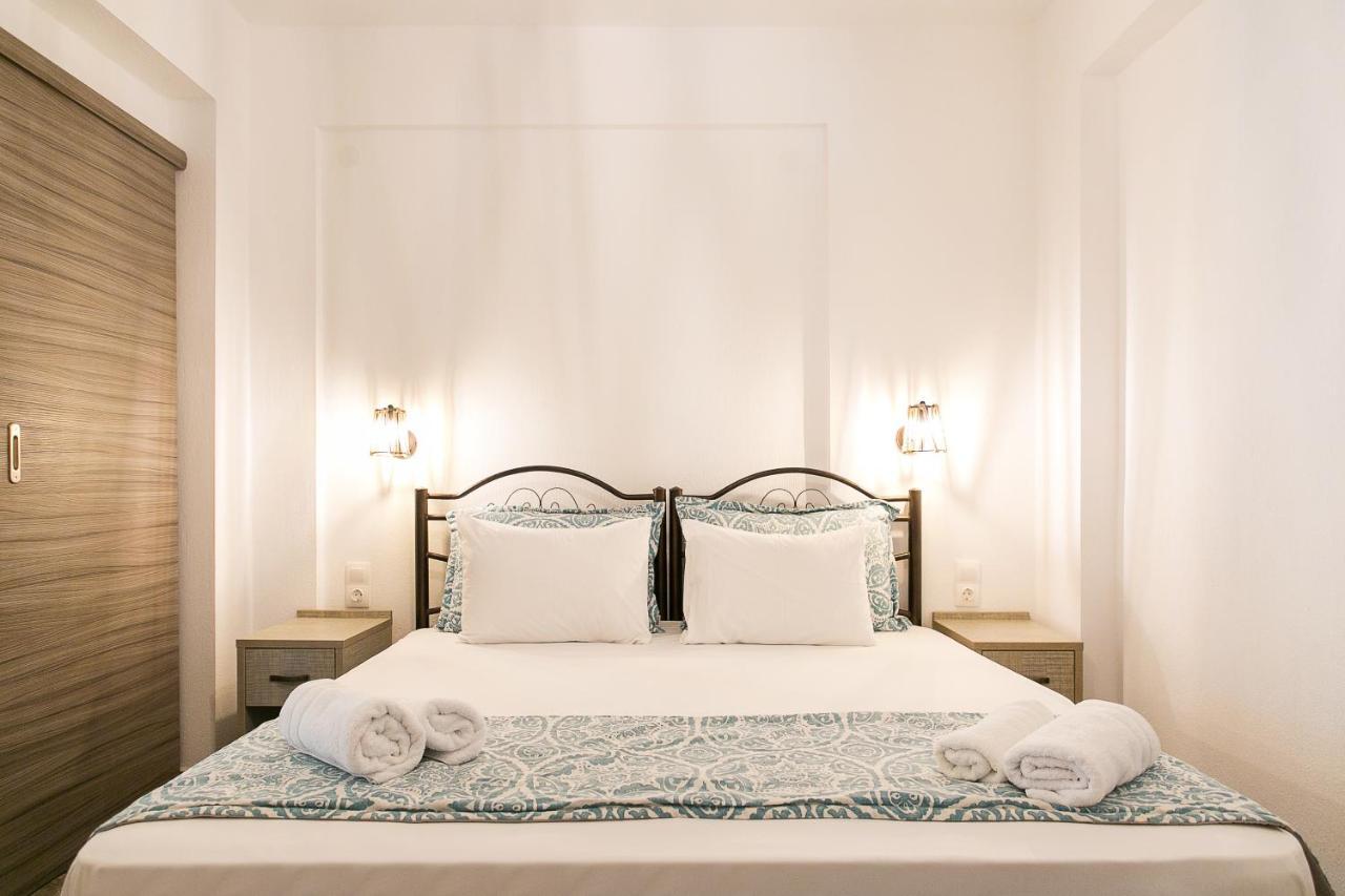 Alexandros Hotel Apartments Vourvourou Extérieur photo