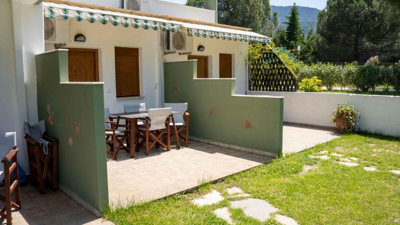 Alexandros Hotel Apartments Vourvourou Extérieur photo