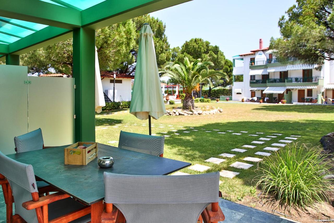 Alexandros Hotel Apartments Vourvourou Extérieur photo